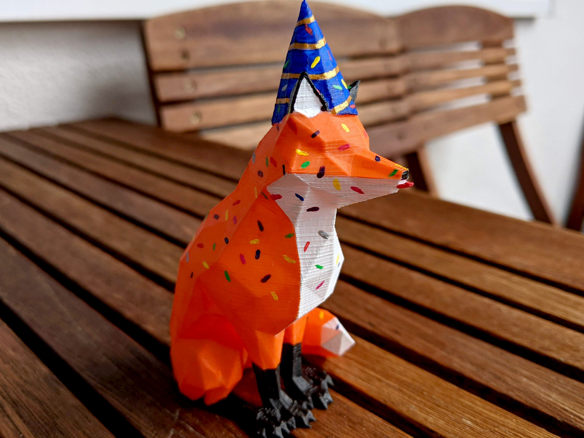 Party-fox-right.jpg